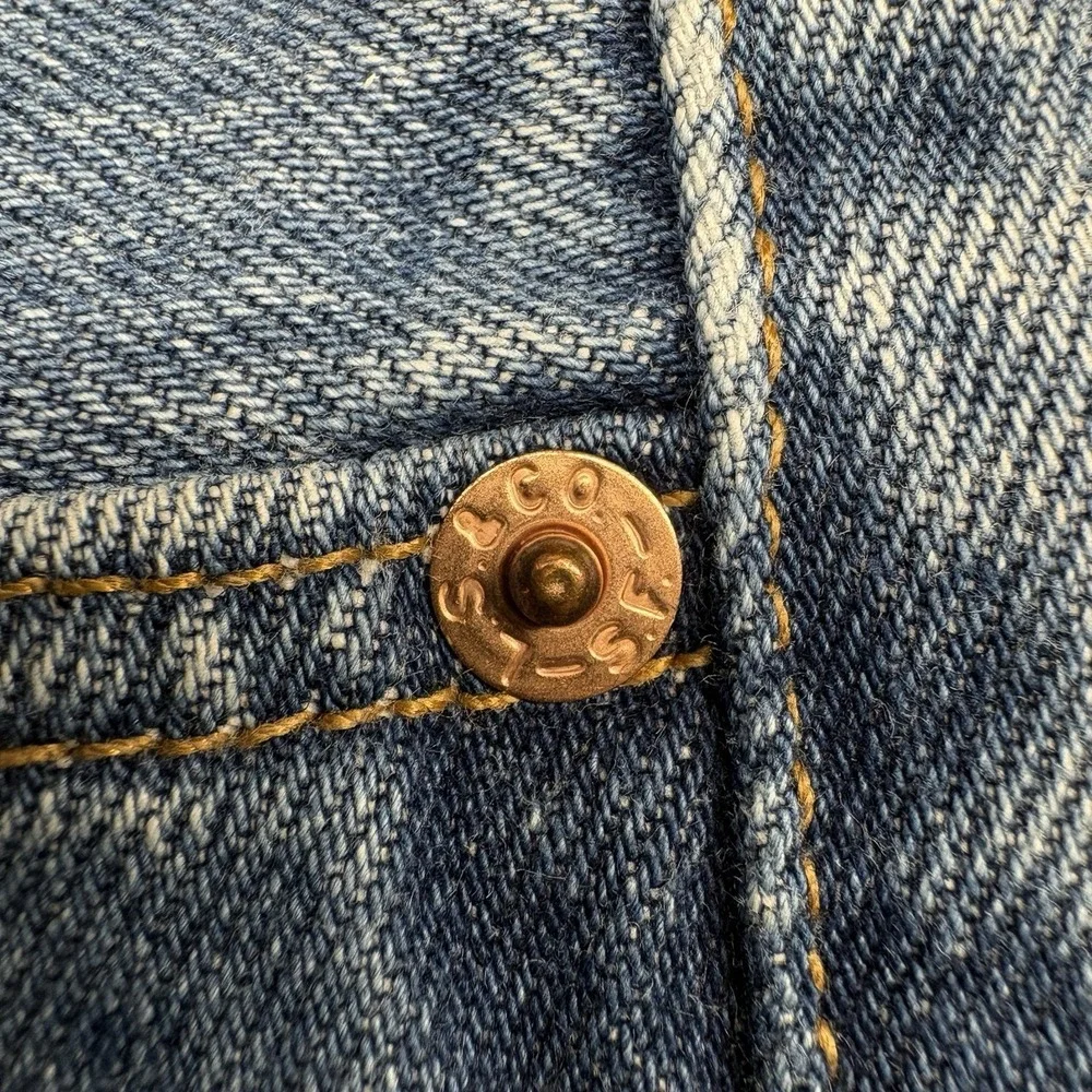 Levi's 501xx Series Medium Wash Distressed Straight Fit Button Fly Jeans red tag